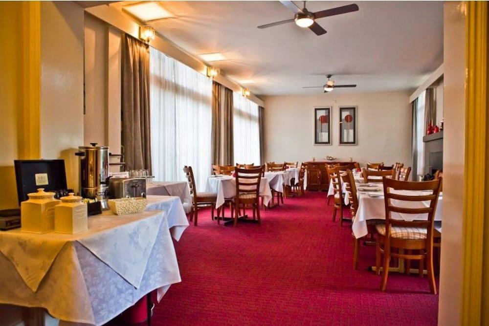 Abbotsleigh Motor Inn Armidale Exterior photo